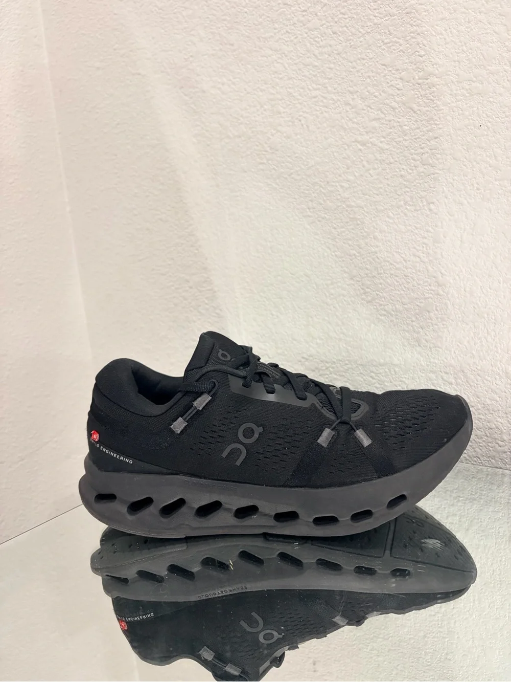 On Running breathable knit